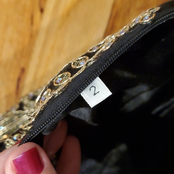 Donated Gorgeous black and gold prom dress - Picture 16 of 17